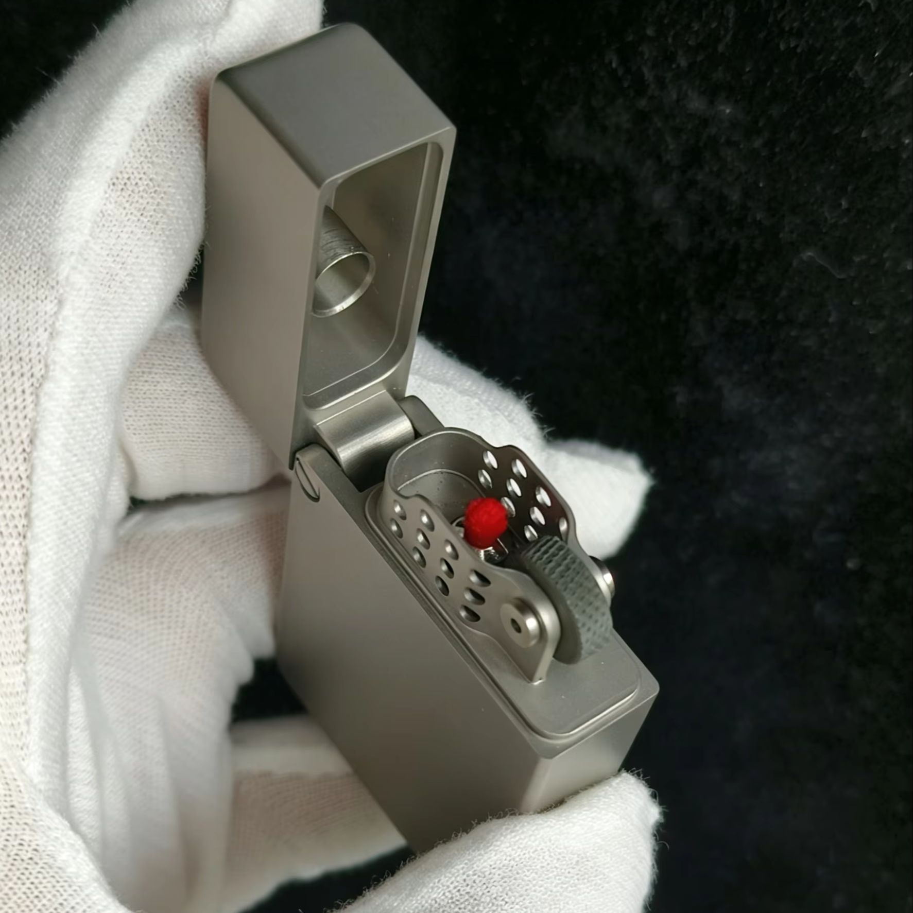 Титановая зажигалка из сплава, – обзор и цена Fire Starting Kit